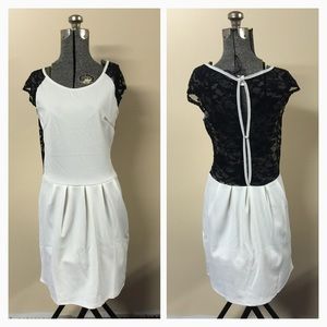New Large White & Black Lace Dress